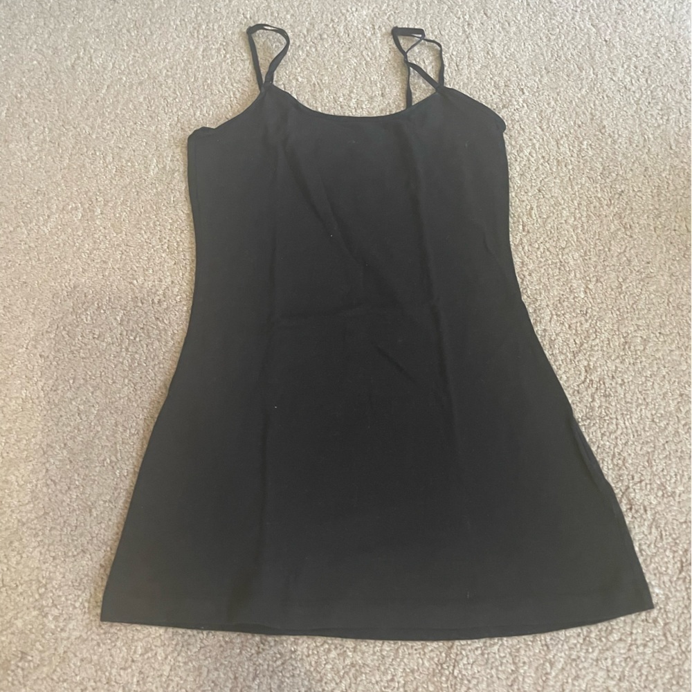 Zenana Outfitters black long tank top size small
